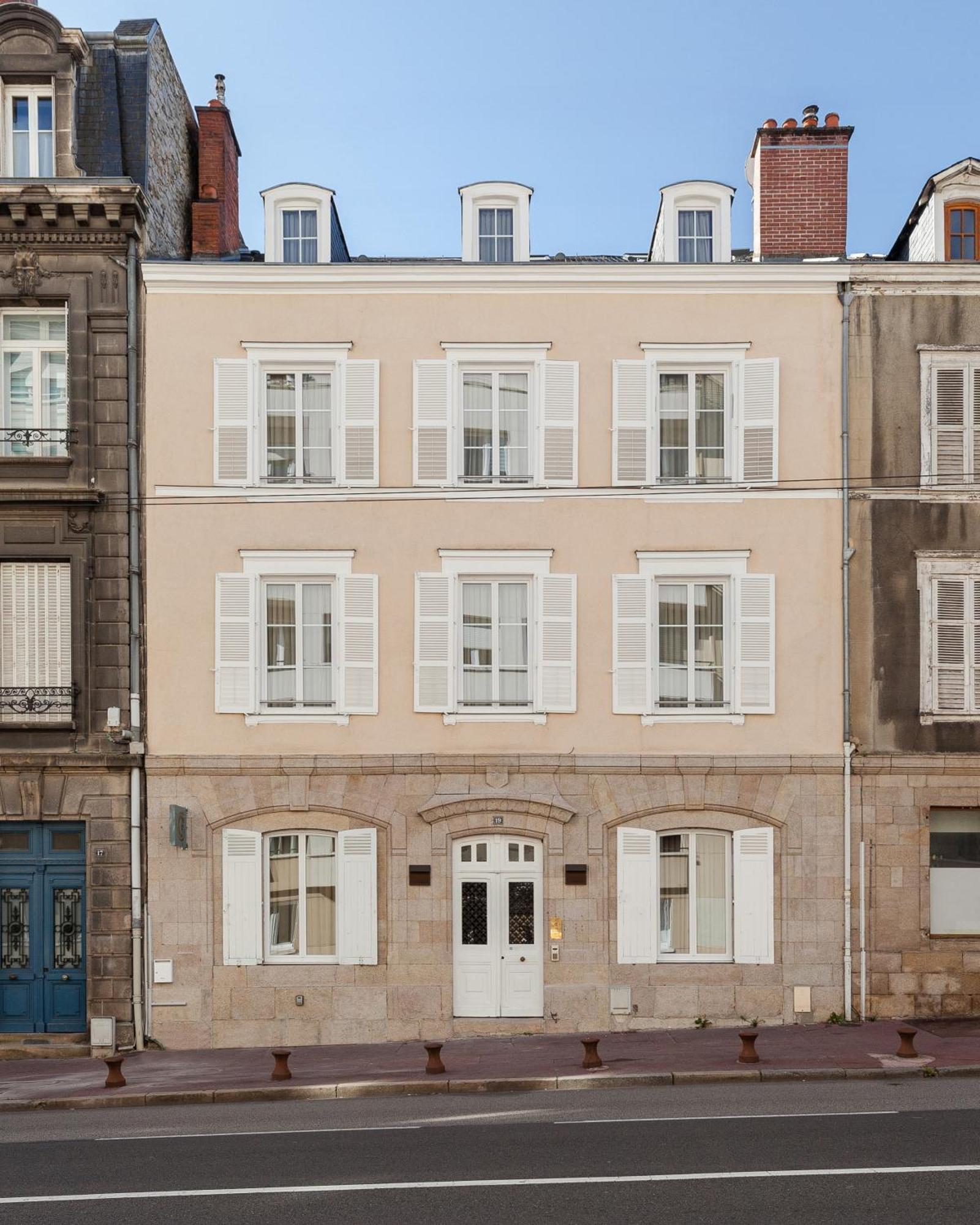 Hotel Gambettes - Entree Autonome, Reception En Ligne - Encore Mieux 里摩日 外观 照片